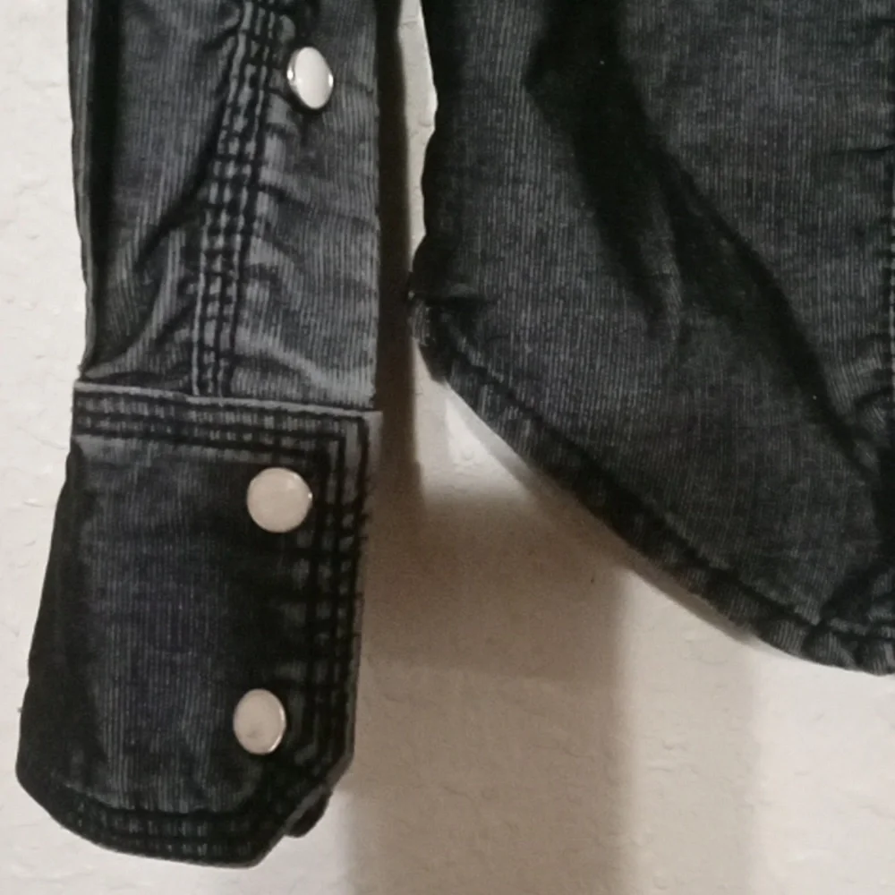 True Religion shirt